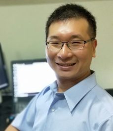陳震宇博士